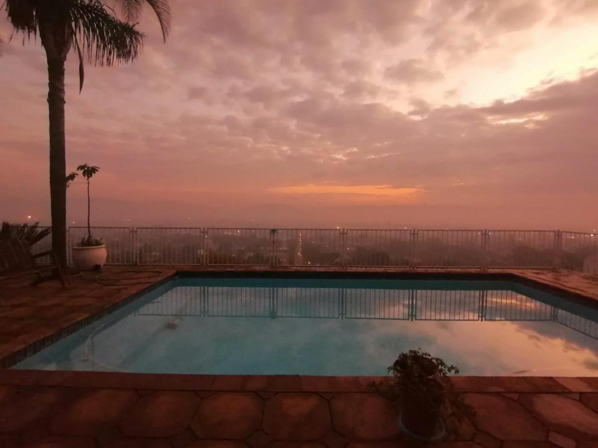 بريتوريا Palm View Guest House المظهر الخارجي الصورة